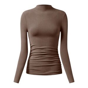 OGL Brown Mid Thermal Thermal Ruched Sides Tuckable Mockneck Top Womens Size M